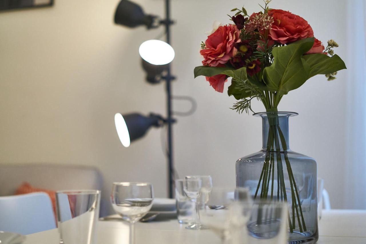 F4 Design Apartment- Boedapest Buitenkant foto