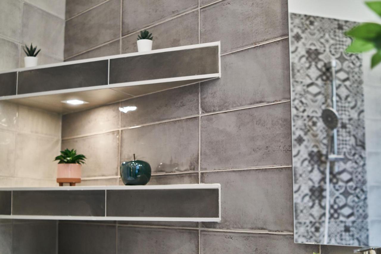 F4 Design Apartment- Boedapest Buitenkant foto
